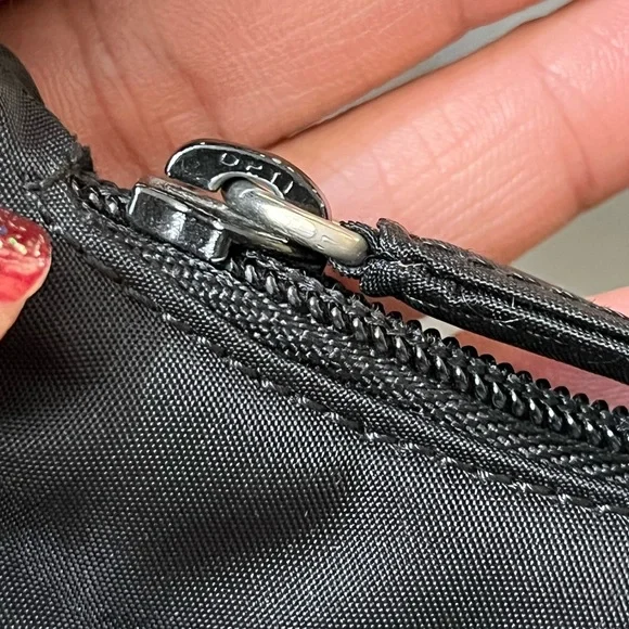 ‼️sold‼️Prada Nylon Vintage Mini Hobo - Picture 14 of 15